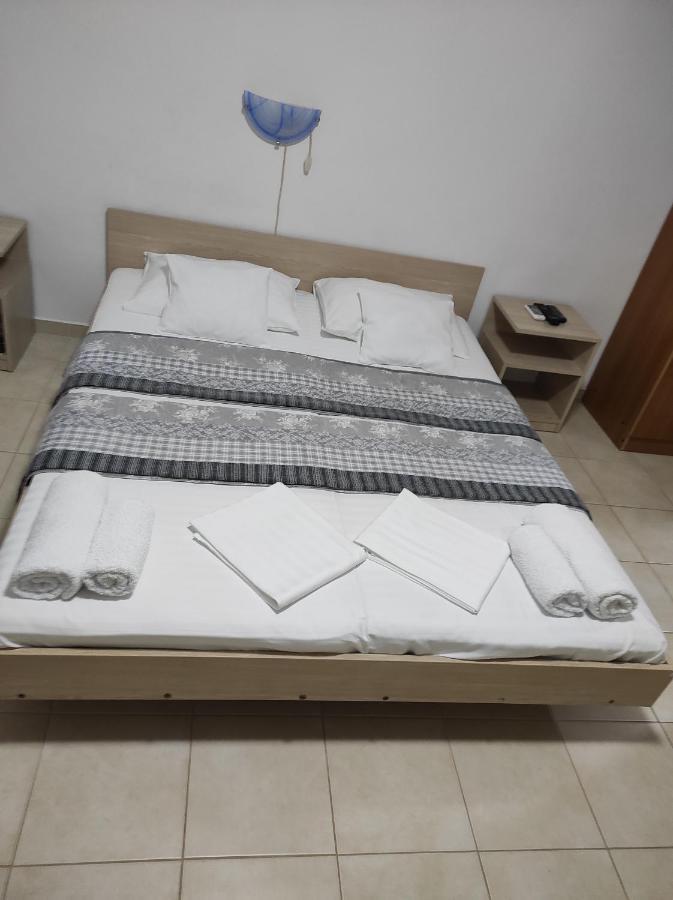 Apartments Skala Sutomore Exterior photo