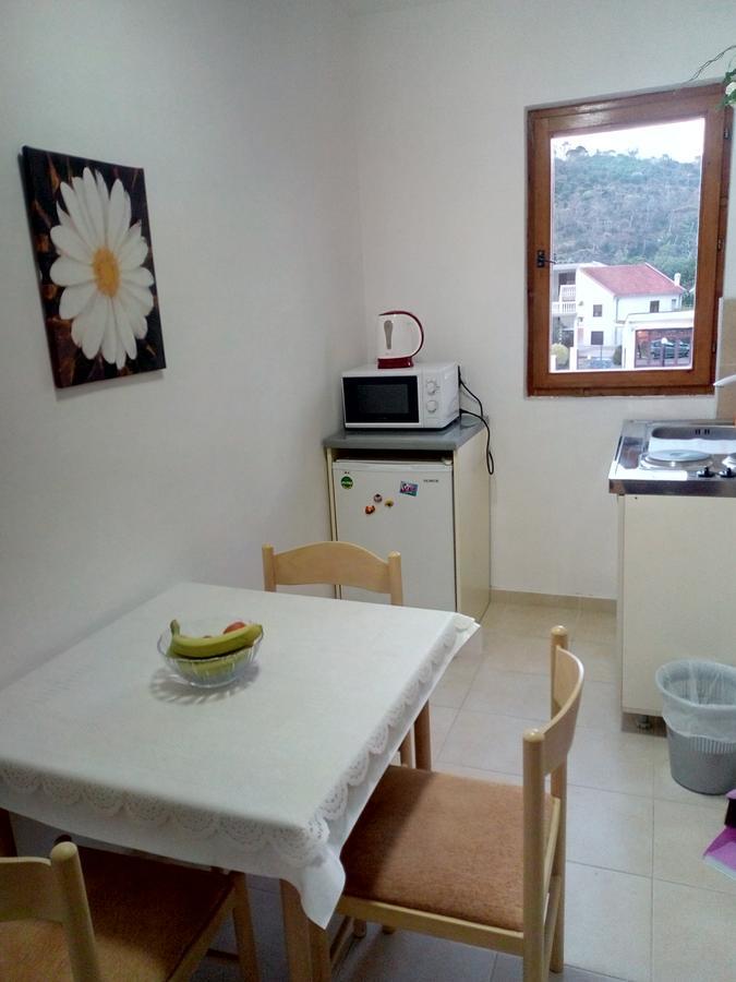 Apartments Skala Sutomore Exterior photo