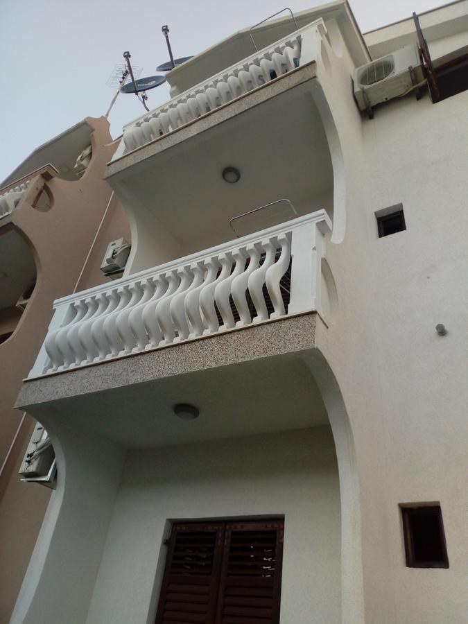 Apartments Skala Sutomore Exterior photo